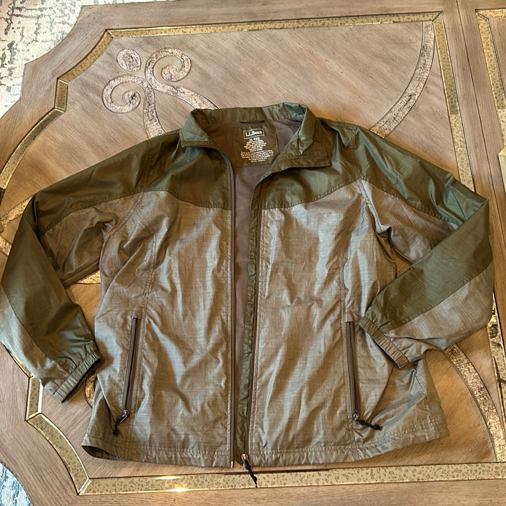 LL Bean Windbreaker XL